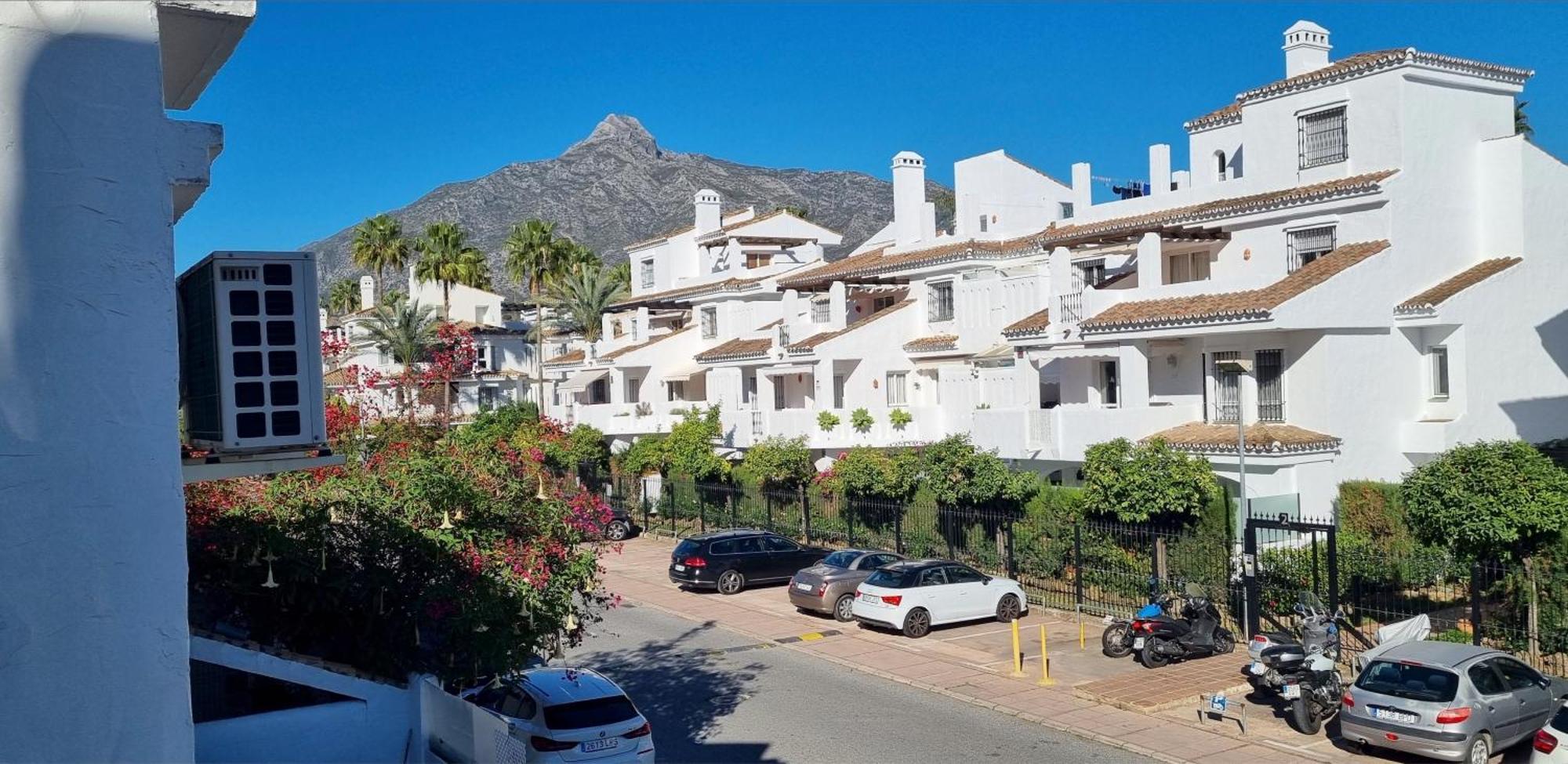 마르베야 4 Bed House With Pool Walk To Puerto Banus Fast Internet 빌라 외부 사진
