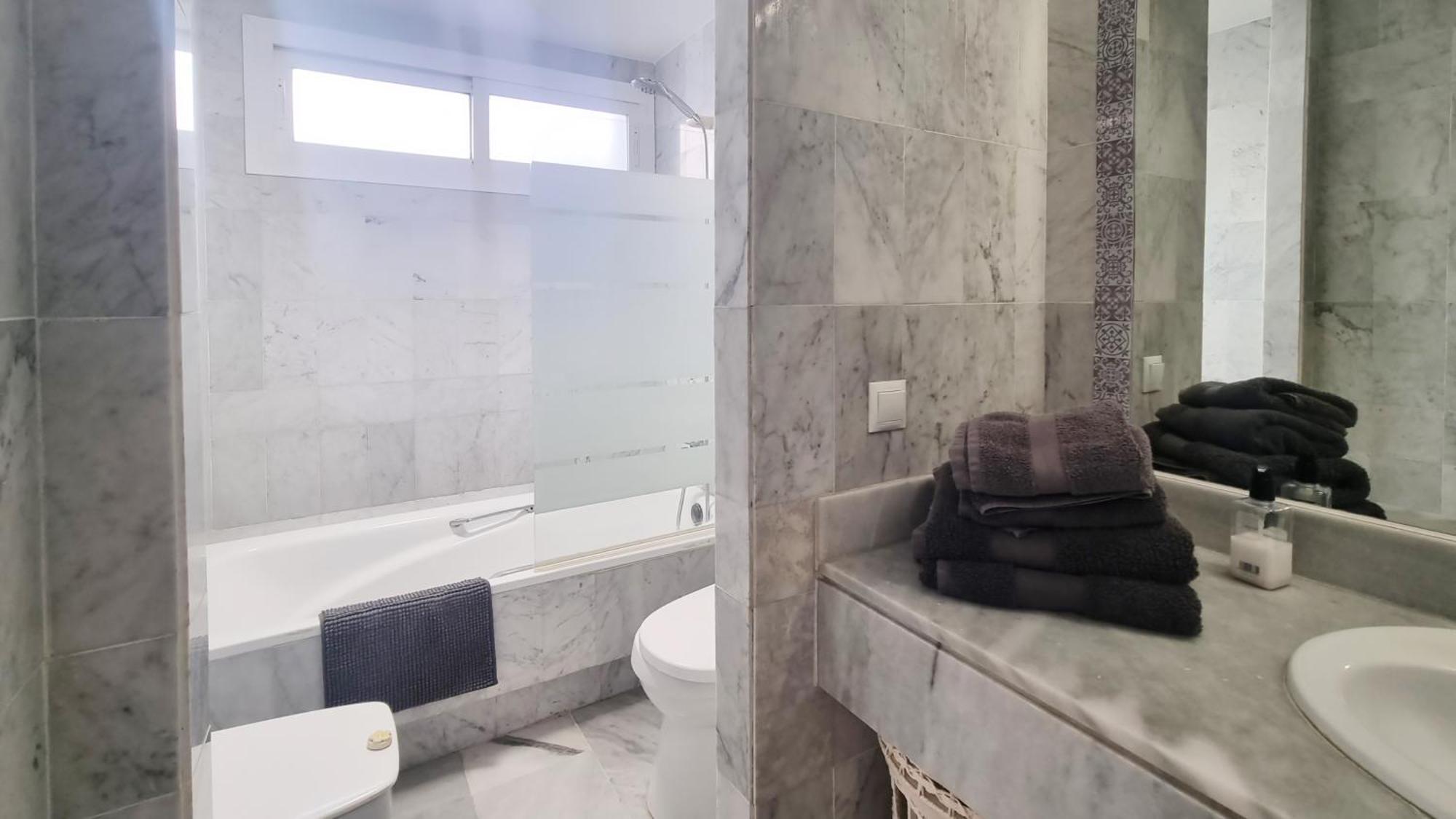 마르베야 4 Bed House With Pool Walk To Puerto Banus Fast Internet 빌라 외부 사진